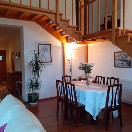 Prázdninový dům Forest Edge House