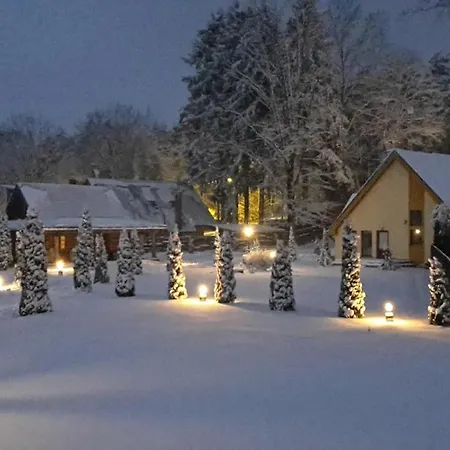 Forest Edge House Дом отдыха