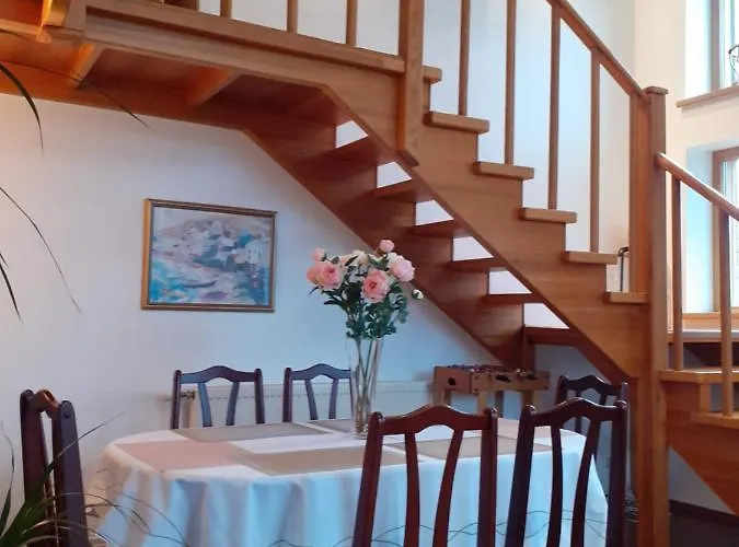 Forest Edge House * 里加