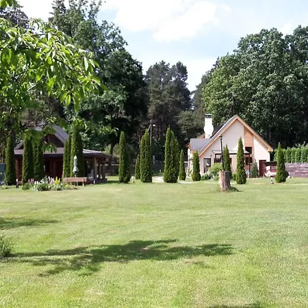 Nyaraló Forest Edge House *